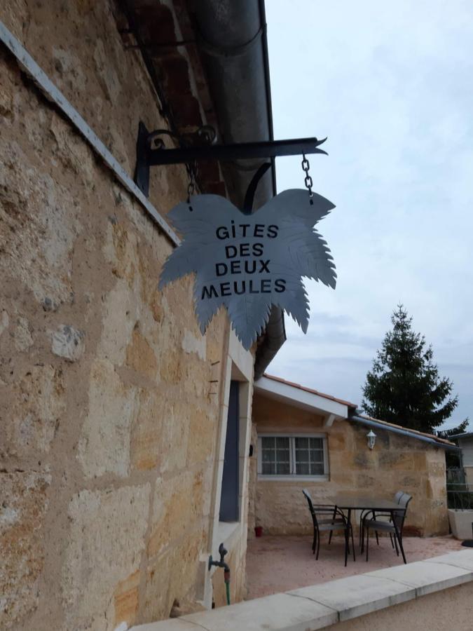 Gite Les Deux Meules Sainte-Colombe  Zewnętrze zdjęcie