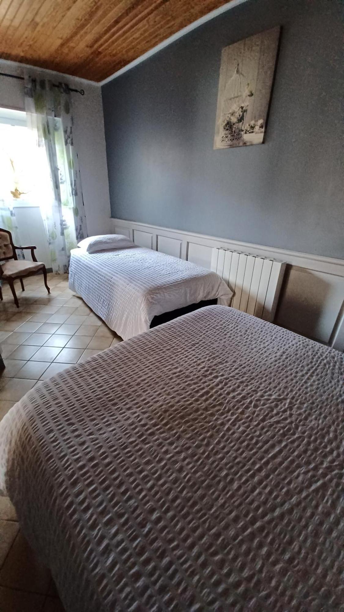 Gite Les Deux Meules Sainte-Colombe  Zewnętrze zdjęcie